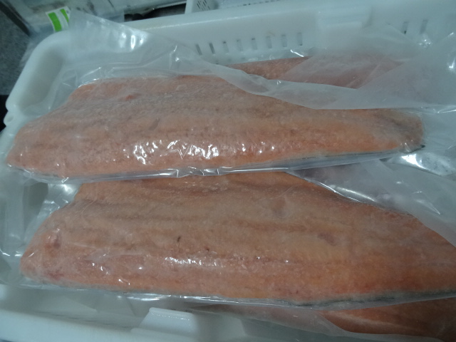 vacuum sealed Chum Salmon Fillet